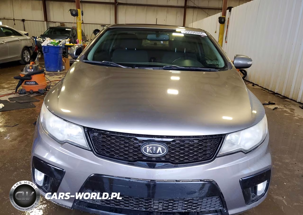 2010 Kia Forte Sx VIN:KNAFW6A37A5255038 - 5