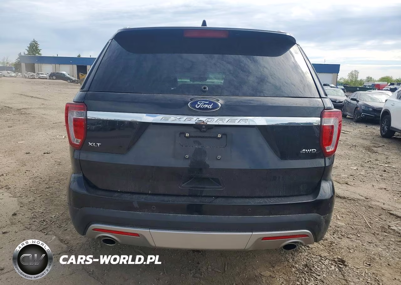 2017 Ford Explorer Xlt VIN:1FM5K8D87HGA26818 - 6