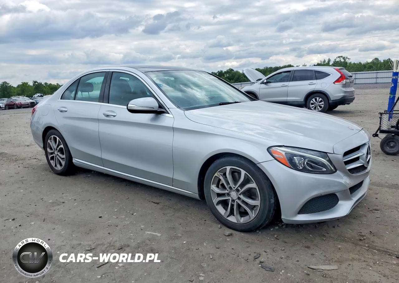 2015 Mercedes-Benz C 300 VIN:55SWF4JB6FU075083 - 5