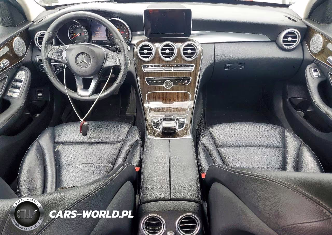 2015 Mercedes-Benz C 300 VIN:55SWF4JB6FU075083 - 9