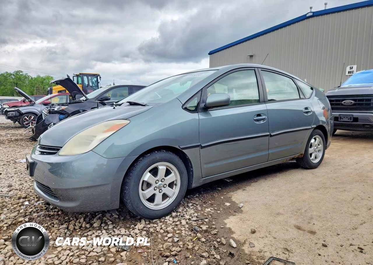 2004 Toyota Prius Base