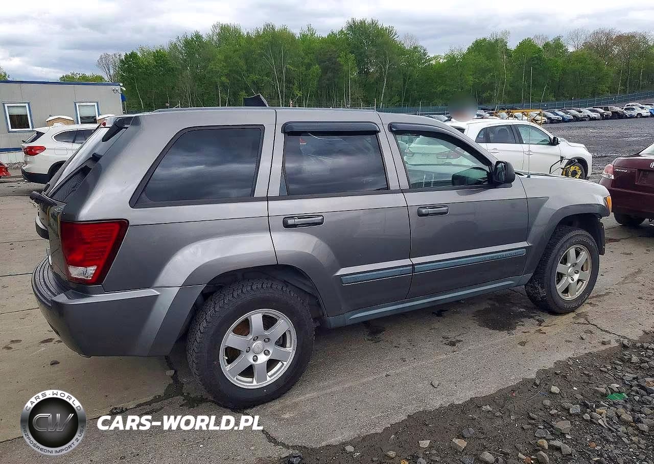 2008 Jeep Grand Cherokee Laredo VIN:1J8GR48K78C136596 - 3