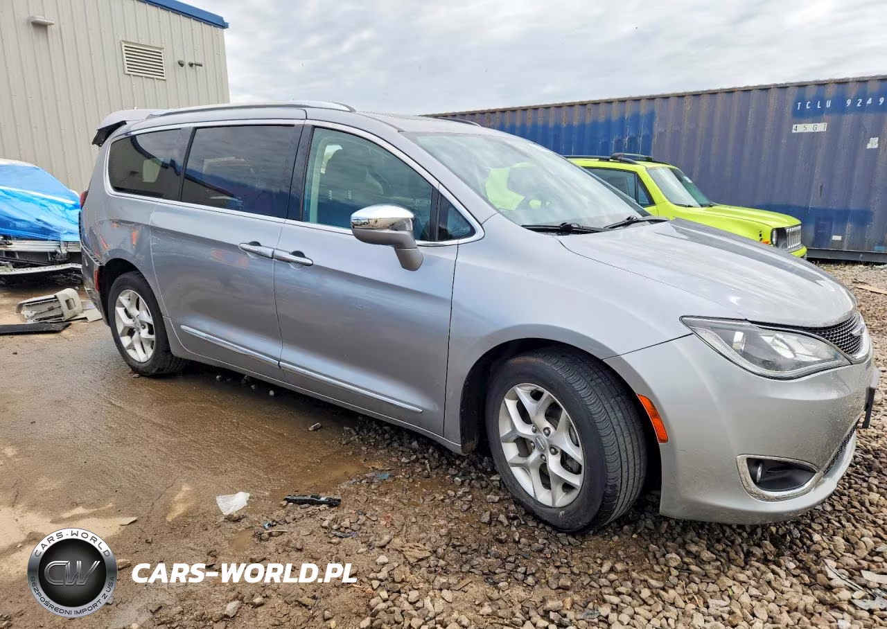 2020 Chrysler Pacifica Limited VIN:2C4RC1GG1LR187492 - 4