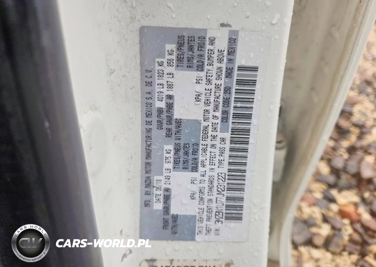 2018 Mazda 3 Sport VIN:3MZBN1U77JM231223 - 12