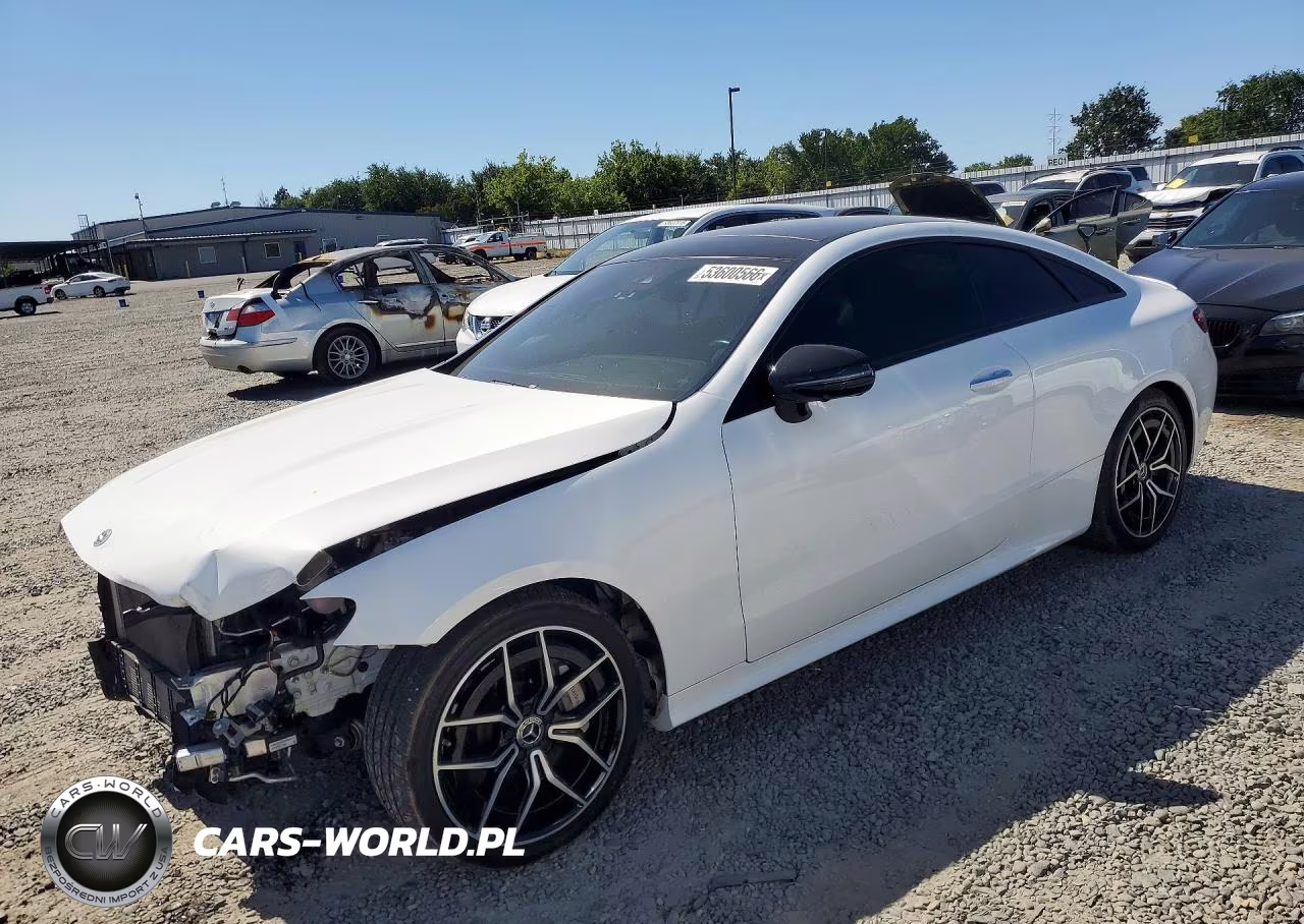 2022 Mercedes-Benz E 450 – zdjęcie 1 z 13