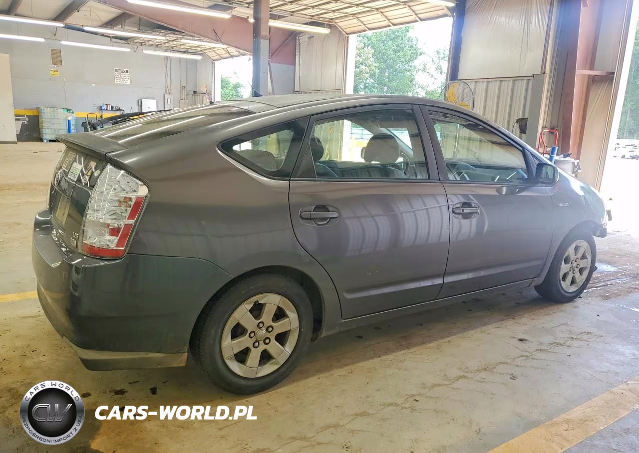 2009 Toyota Prius Base VIN:JTDKB20U693495575 - 3