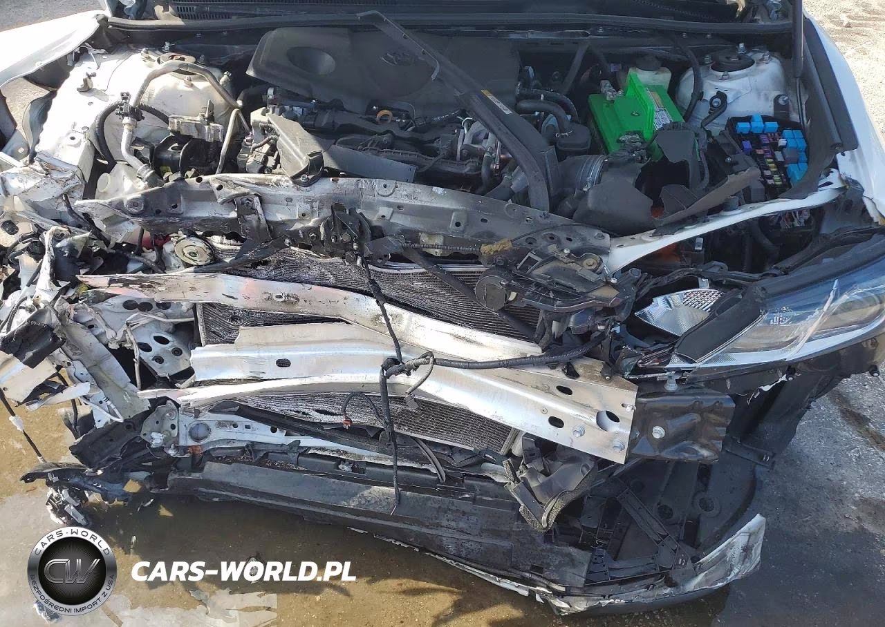 2018 Toyota Camry Se VIN:4T1B11HK2JU658023 - 11