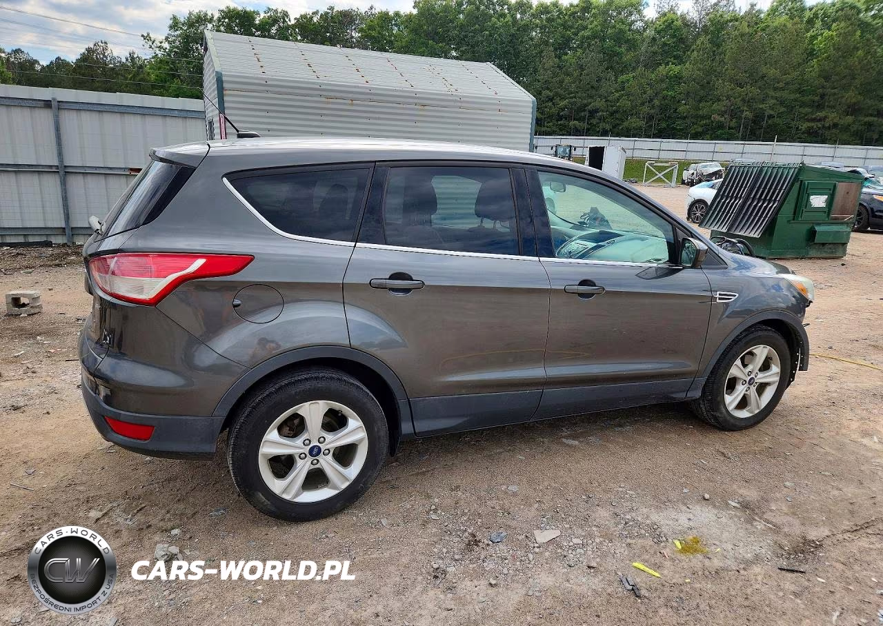 2015 Ford Escape Se VIN:1FMCU0G77FUA22692 - 3