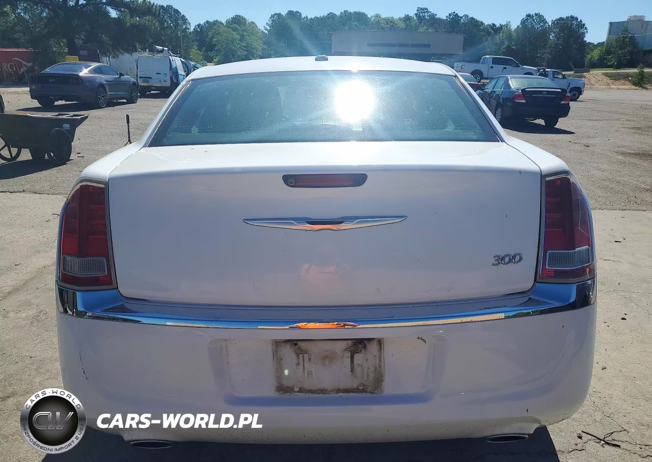 2013 Chrysler 300 VIN:2C3CCAAG8DH539994 - 6