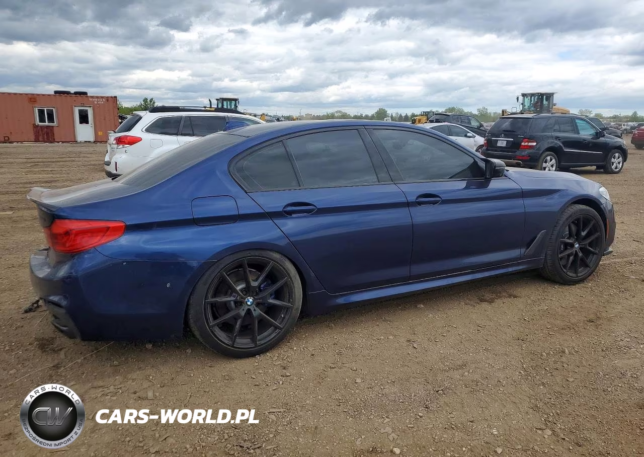 2019 BMW M550Xi VIN:WBAJB9C54KB464312 - 3