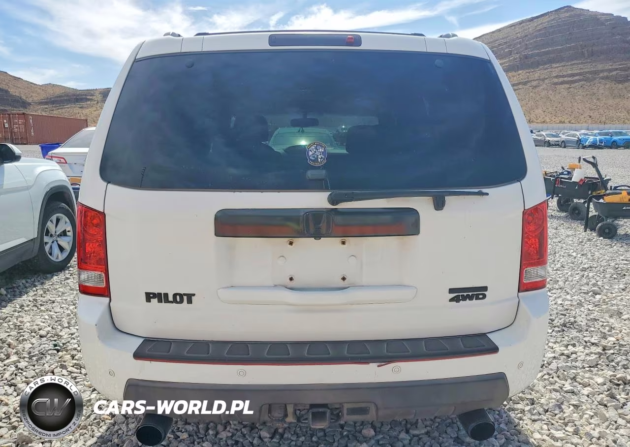 2010 Honda Pilot Touring VIN:5FNYF4H97AB030692 - 6