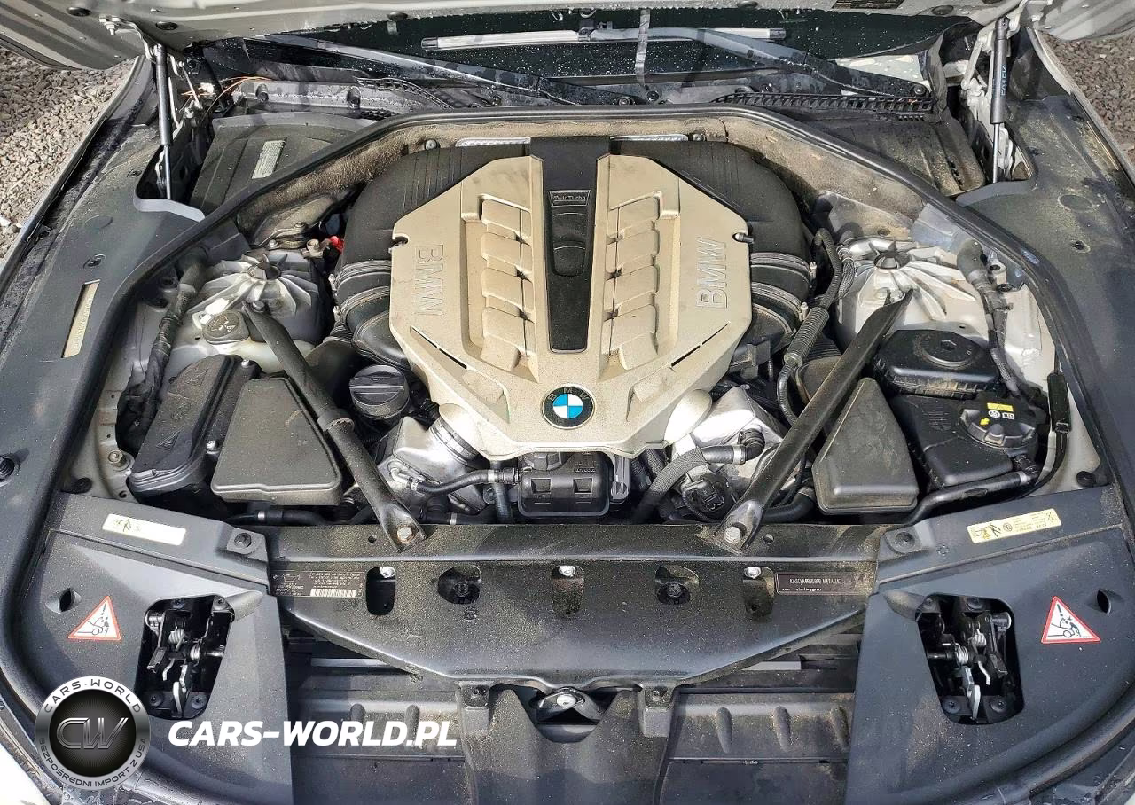 2010 BMW 750 Li VIN:WBAKB8C52ACY63260 - 11