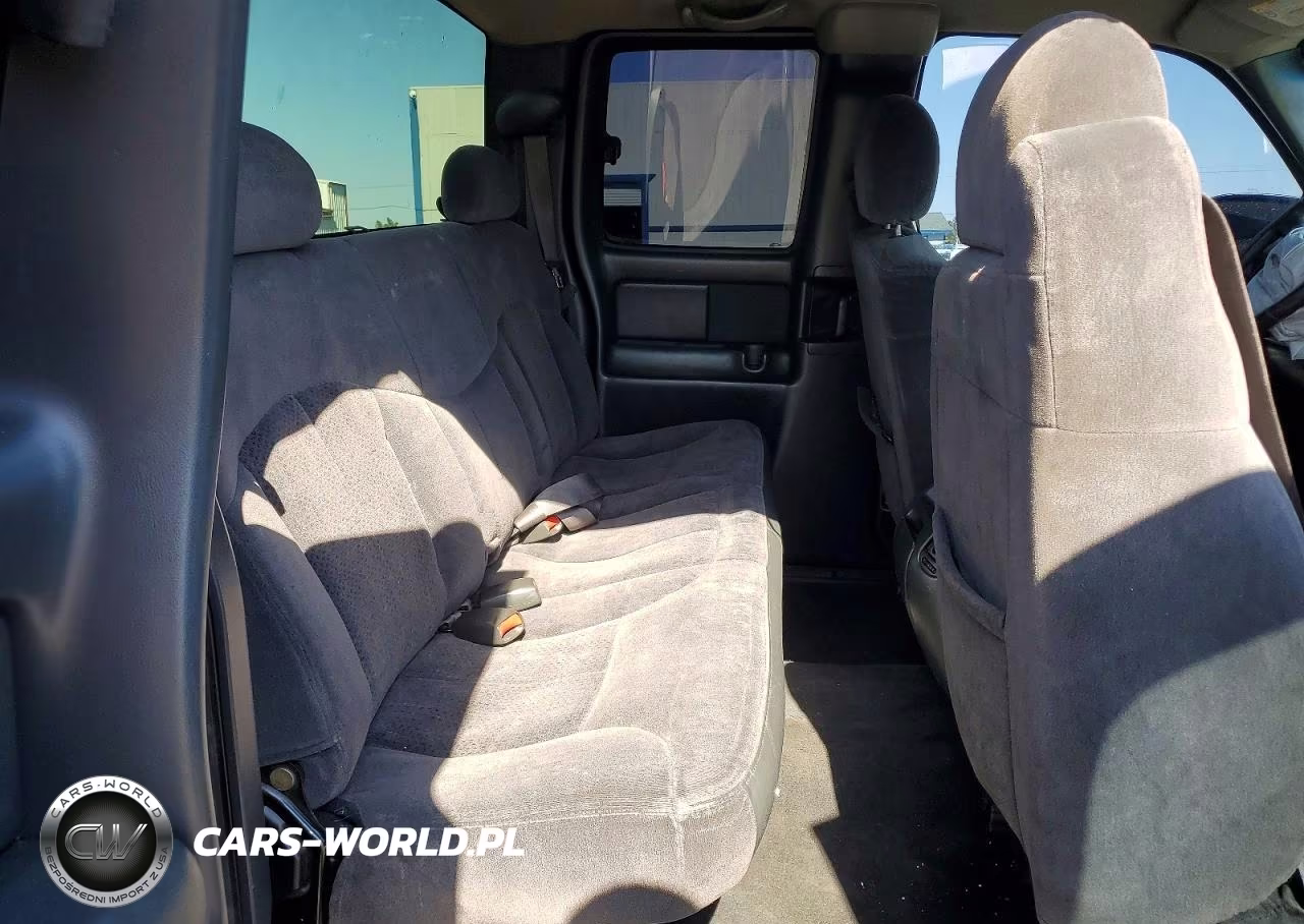2002 Chevrolet Silverado C1500 VIN:2GCEC19V621185678 - 10