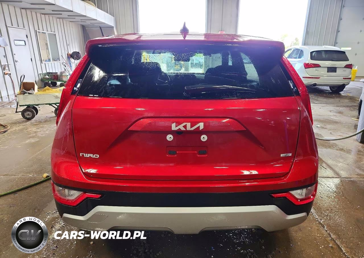 2026 Kia Niro Lx VIN:KNDCP3LE2T5316119 - 6