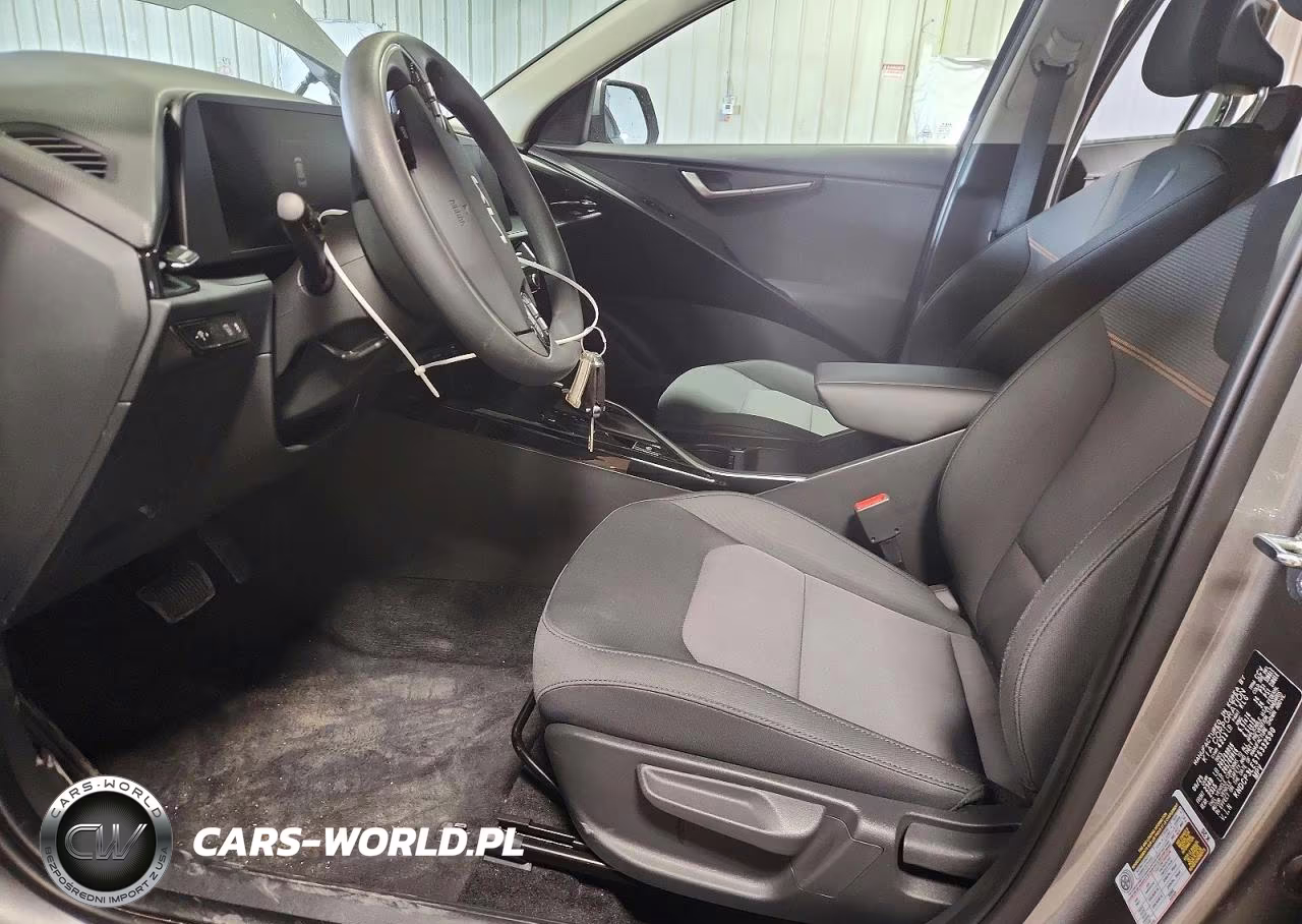 2026 Kia Niro Lx VIN:KNDCP3LE5T5332590 - 7