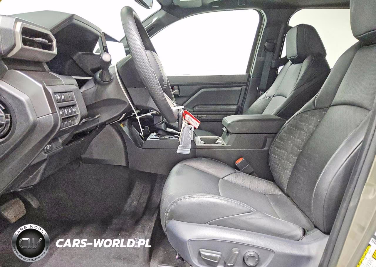 2025 Toyota Tacoma Trd Off-Road VIN:3TMLB5JN8SM181119 - 7