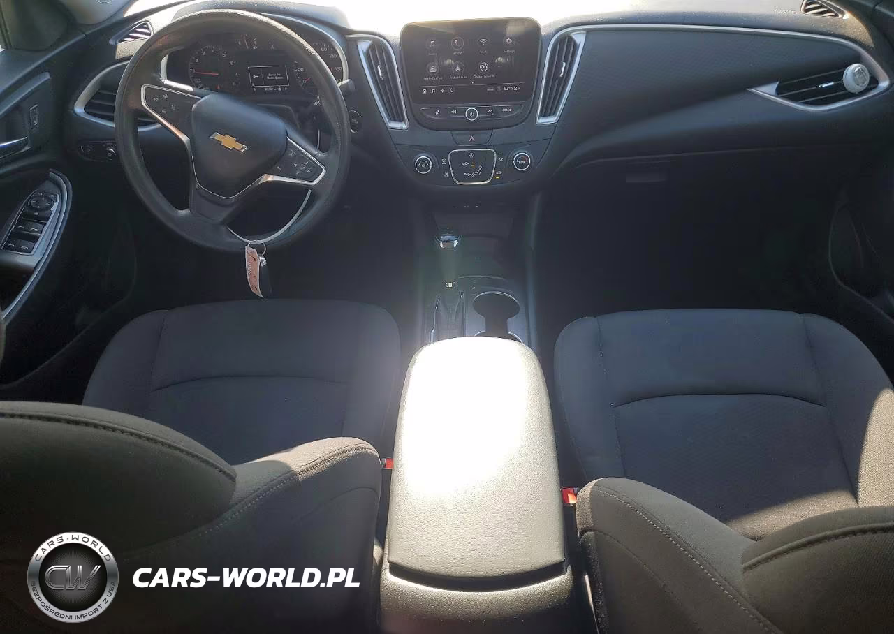 2019 Chevrolet Malibu Ls VIN:1G1ZB5ST8KF200462 - 8