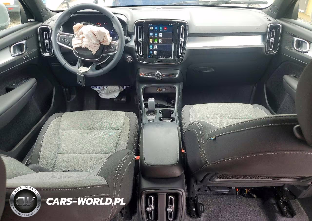 2025 Volvo Xc40 Core VIN:YV4L12UJ9S2515754 - 8