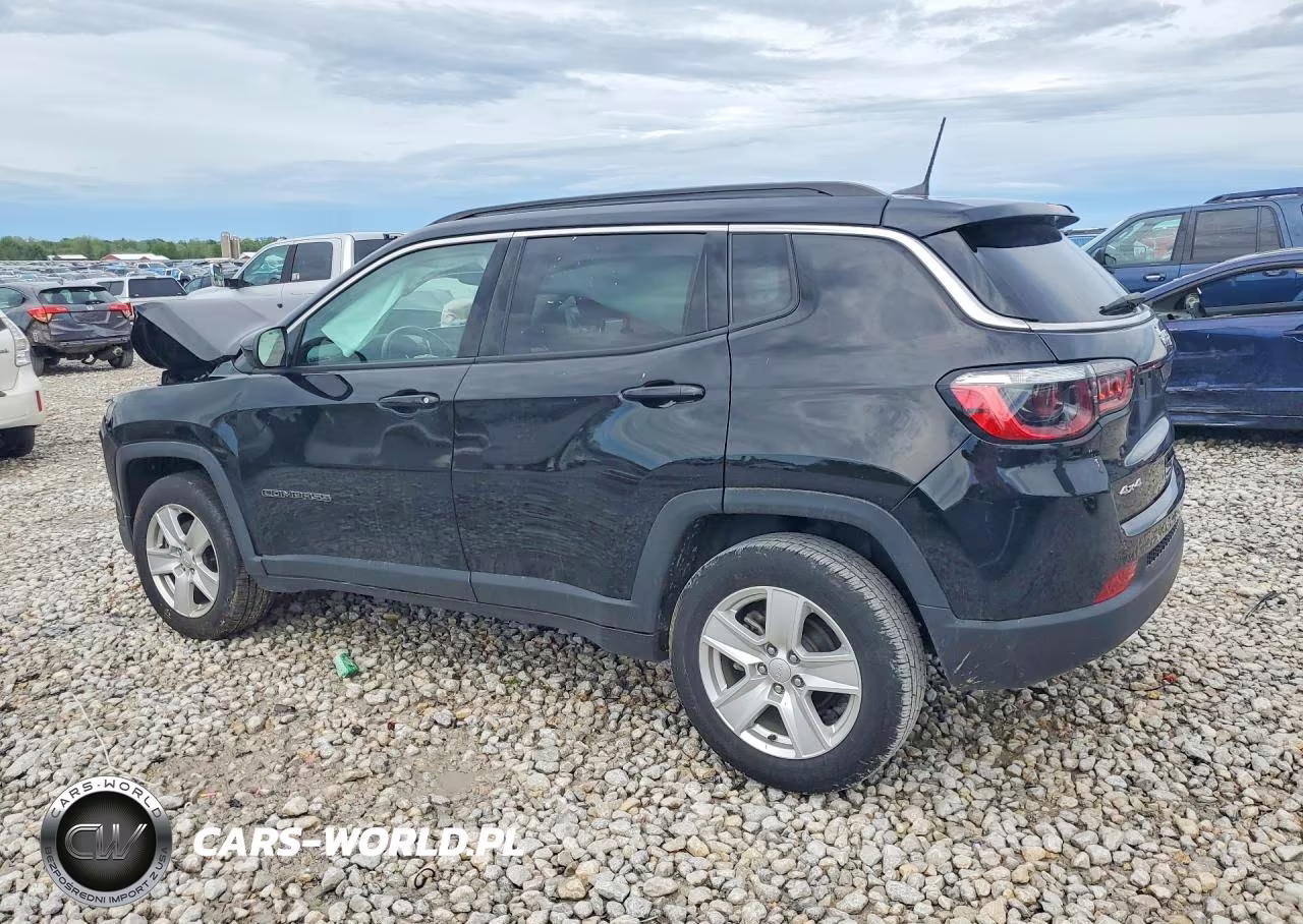 2022 Jeep Compass Latitude VIN:3C4NJDBB3NT133869 - 2