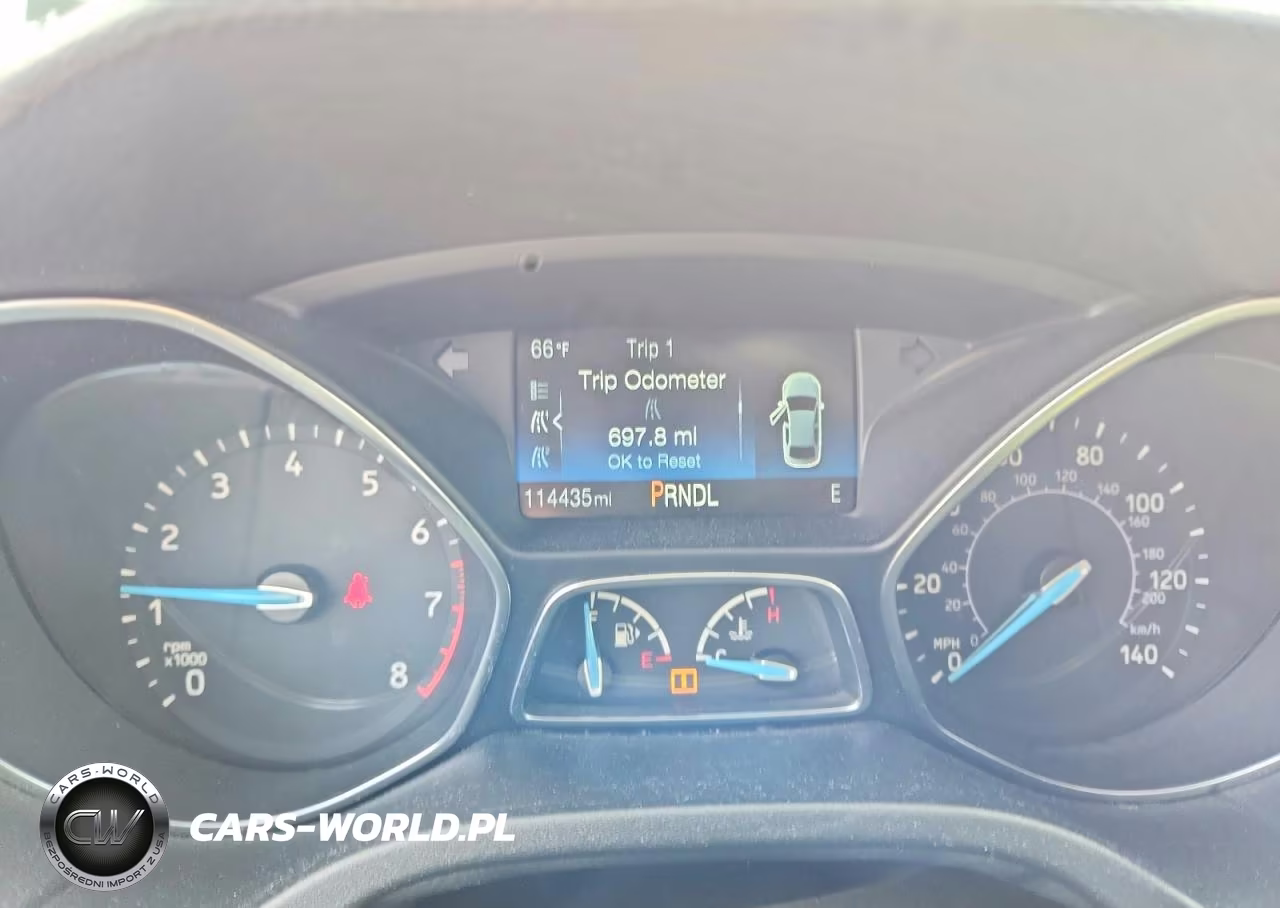 2018 Ford Focus Se VIN:1FADP3K25JL304783 - 9