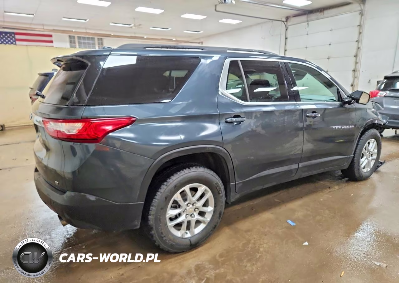 2019 Chevrolet Traverse Lt VIN:1GNEVHKW0KJ282068 - 3