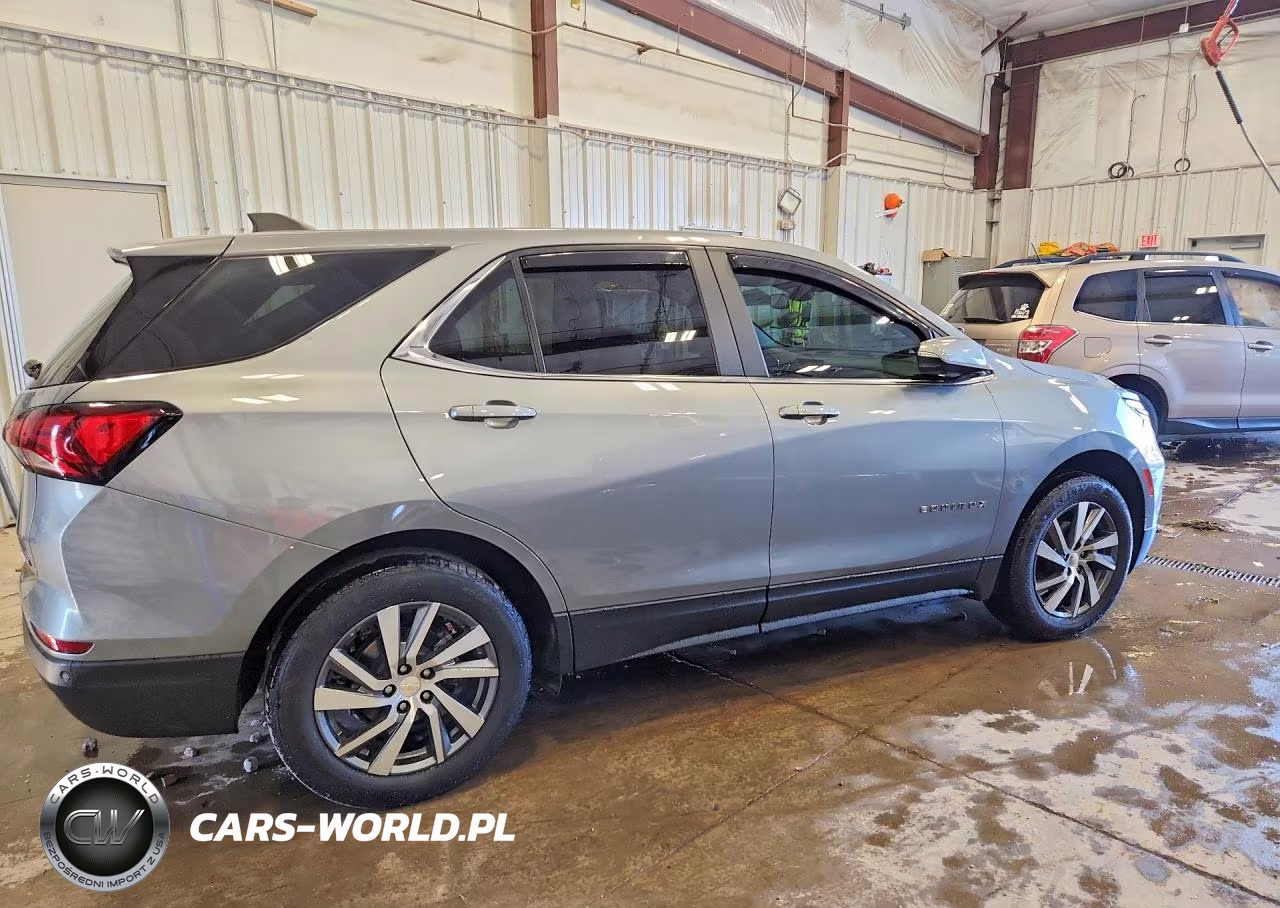 2023 Chevrolet Equinox Lt VIN:3GNAXUEG0PL120396 - 3