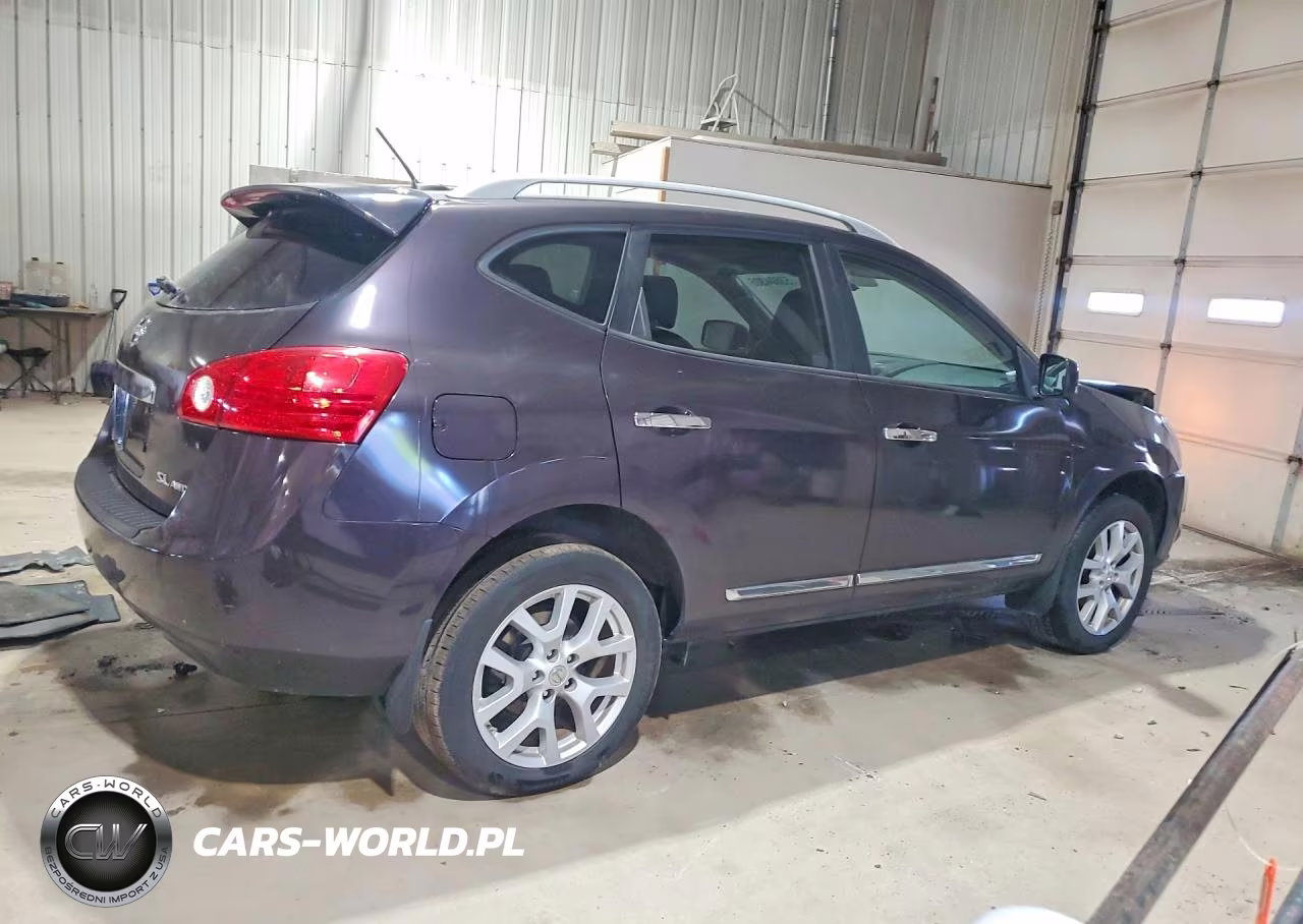 2013 Nissan Rogue S VIN:JN8AS5MV2DW129785 - 3