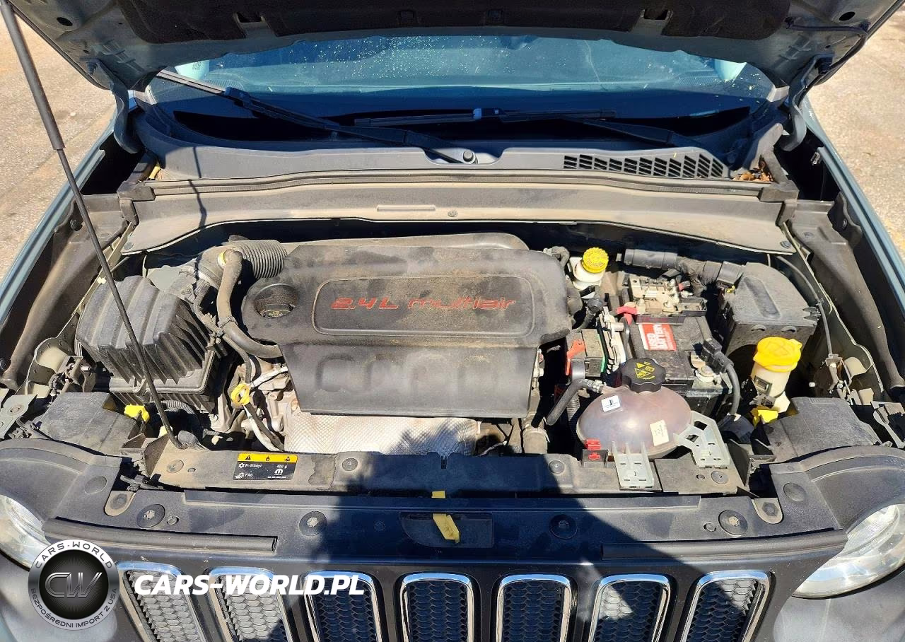 2017 Jeep Renegade Sport VIN:ZACCJAAB8HPE61517 - 12