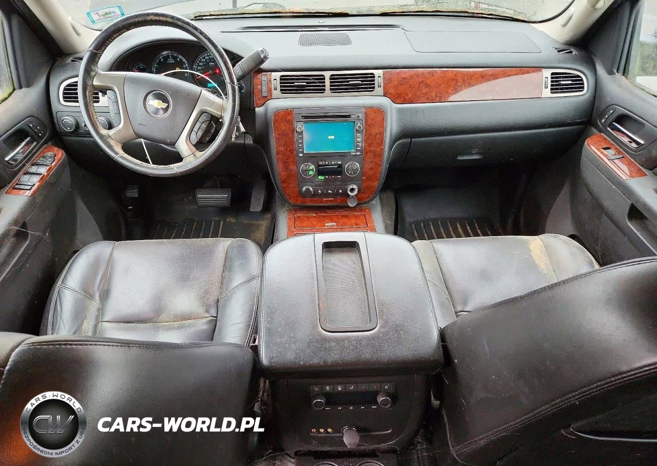 2010 Chevrolet Suburban K1500 Ltz VIN:1GNUKKE35AR220071 - 8