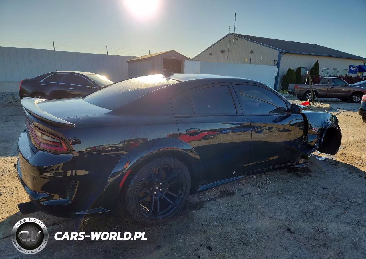 2023 Dodge Charger Scat Pack VIN:2C3CDXGJXPH671016 - 3