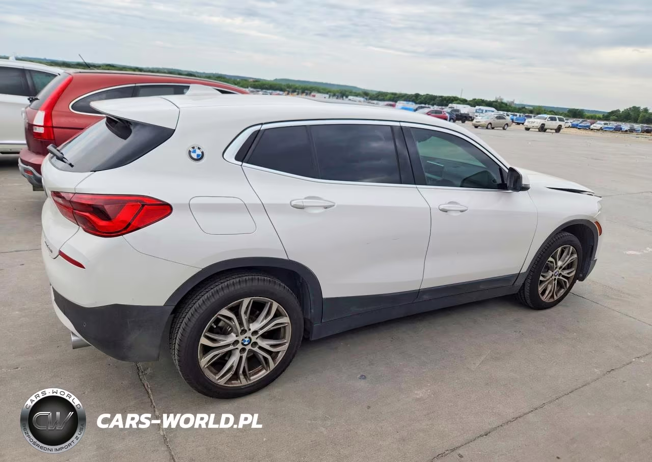 2019 BMW X2 xDrive28I VIN:WBXYJ5C59K5N12577 - 3