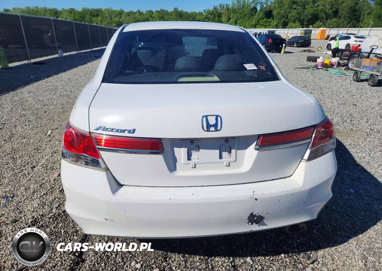 2011 Honda Accord Lx VIN:1HGCP2F32BA060642 - 6