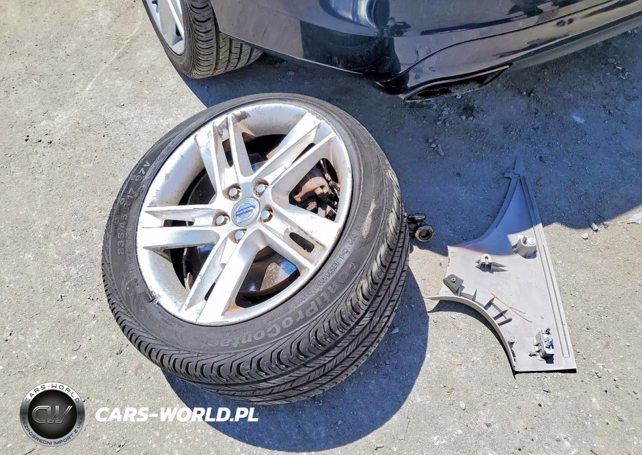 2015 Volvo S60 Premier+ VIN:YV126MFC7F1312443 - 12