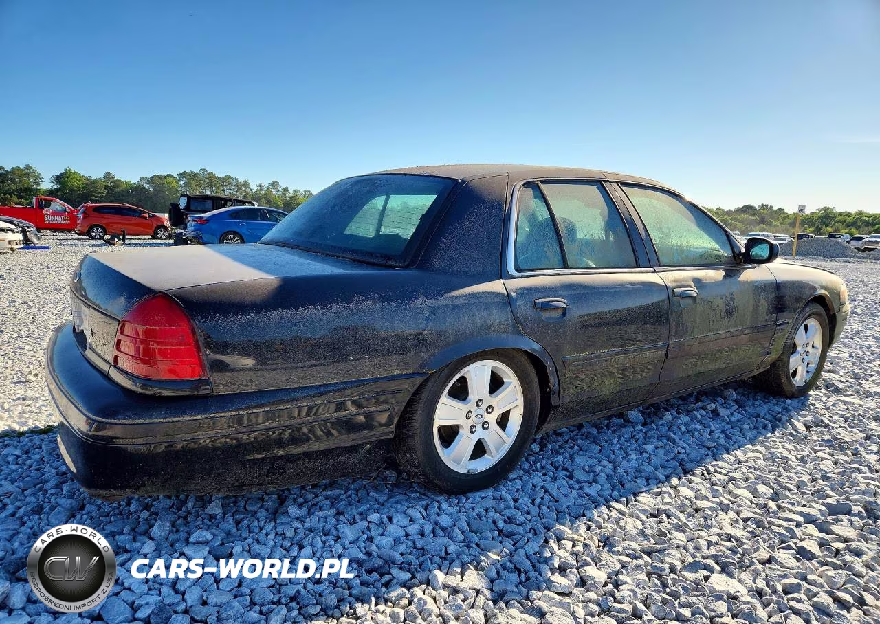 2007 Ford Crown Victoria VIN:2FAFP74V76X105266 - 3