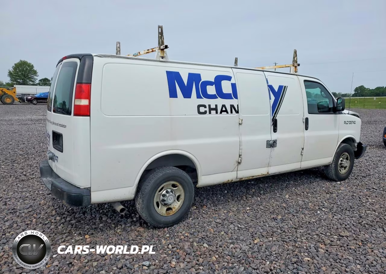 2015 Chevrolet Express G2500 VIN:1GCWGGFF3F1101742 - 3