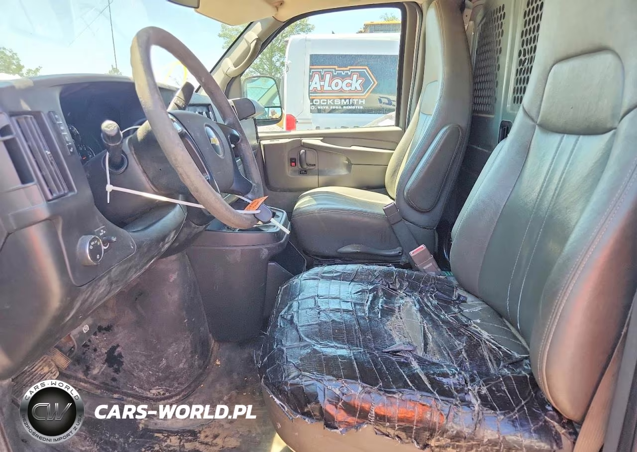 2015 Chevrolet Express G2500 VIN:1GCWGGFF3F1101742 - 7