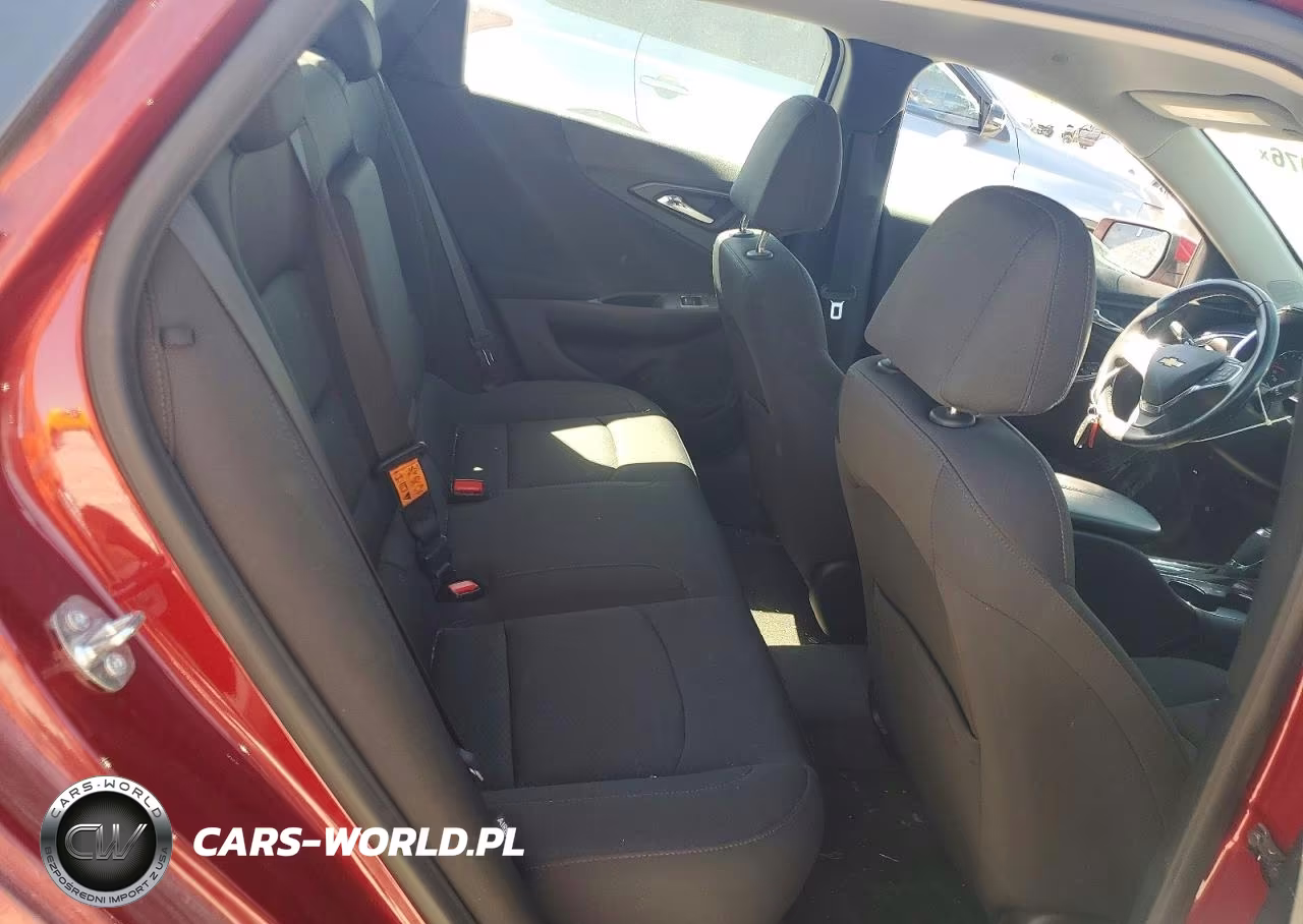 2018 Chevrolet Malibu Lt VIN:1G1ZD5ST6JF266324 - 10