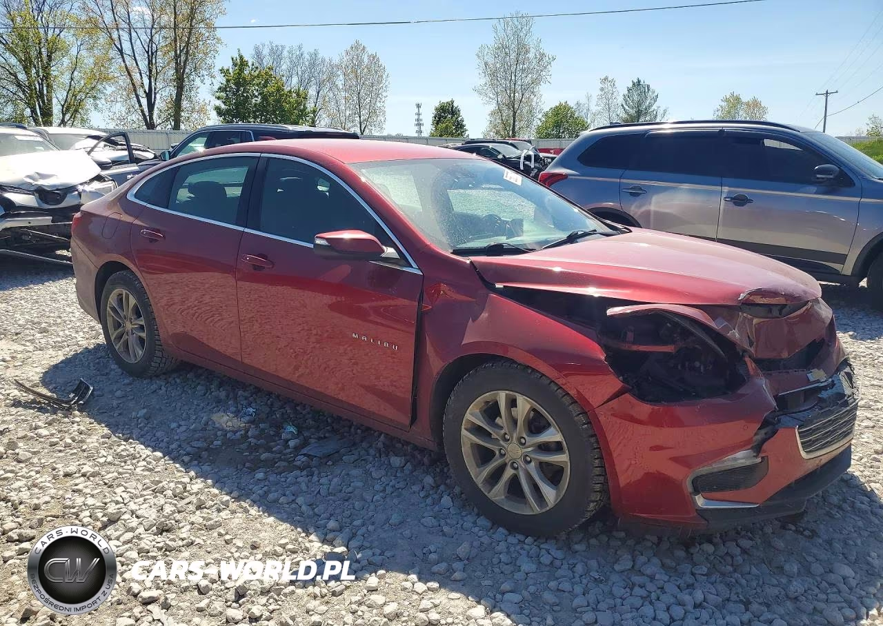 2018 Chevrolet Malibu Lt VIN:1G1ZD5ST6JF266324 - 4