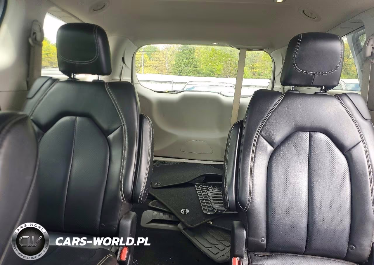 2020 Chrysler Voyager Lxi VIN:2C4RC1DG5LR260724 - 10