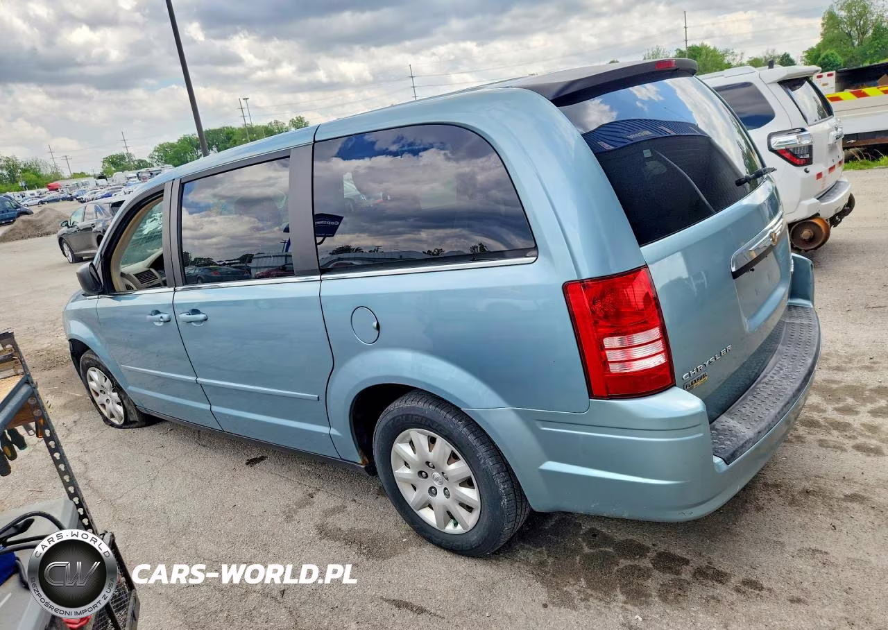 2010 Chrysler Town & Country Lx VIN:2A4RR4DE0AR215051 - 2