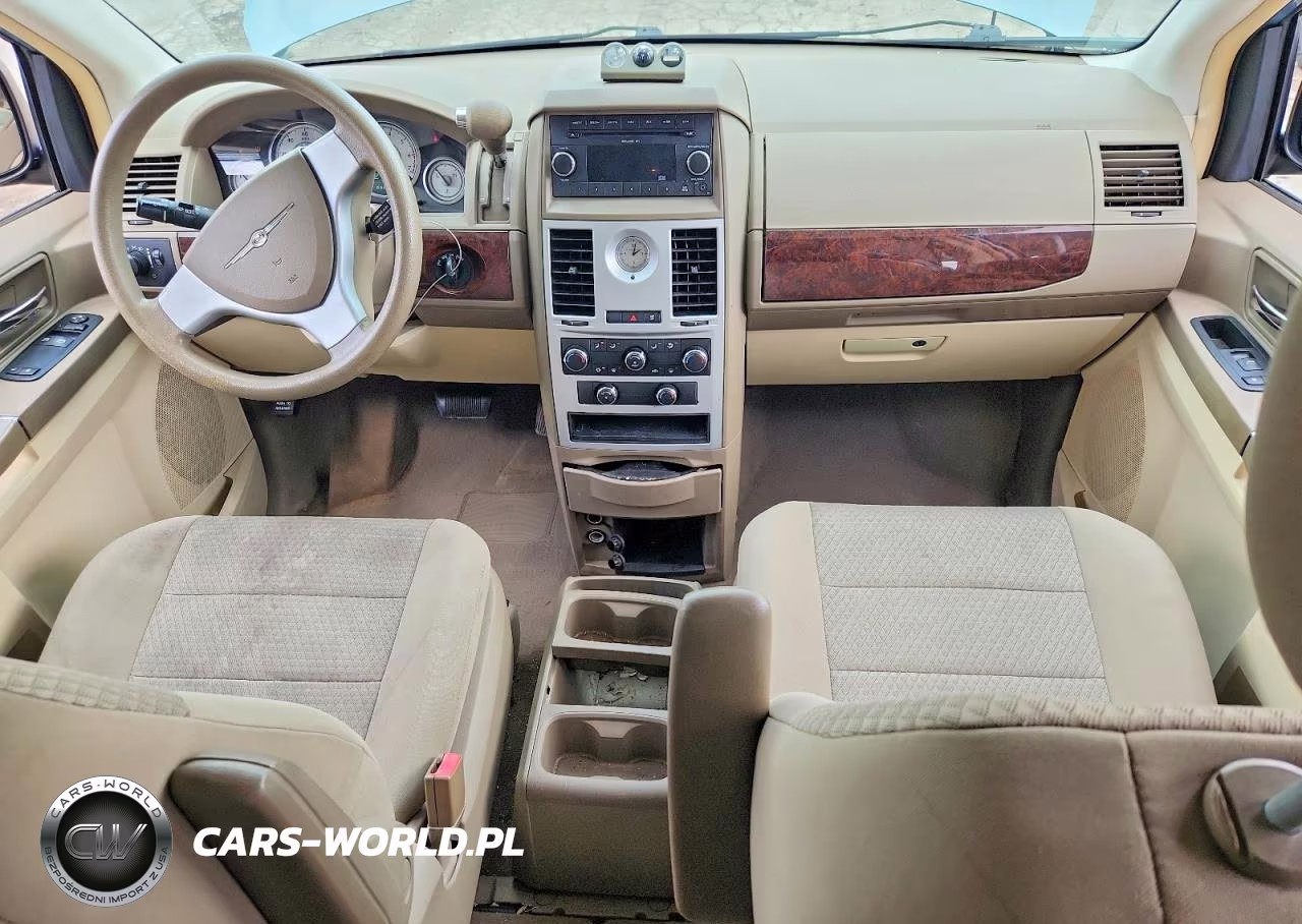 2010 Chrysler Town & Country Lx VIN:2A4RR4DE0AR215051 - 8
