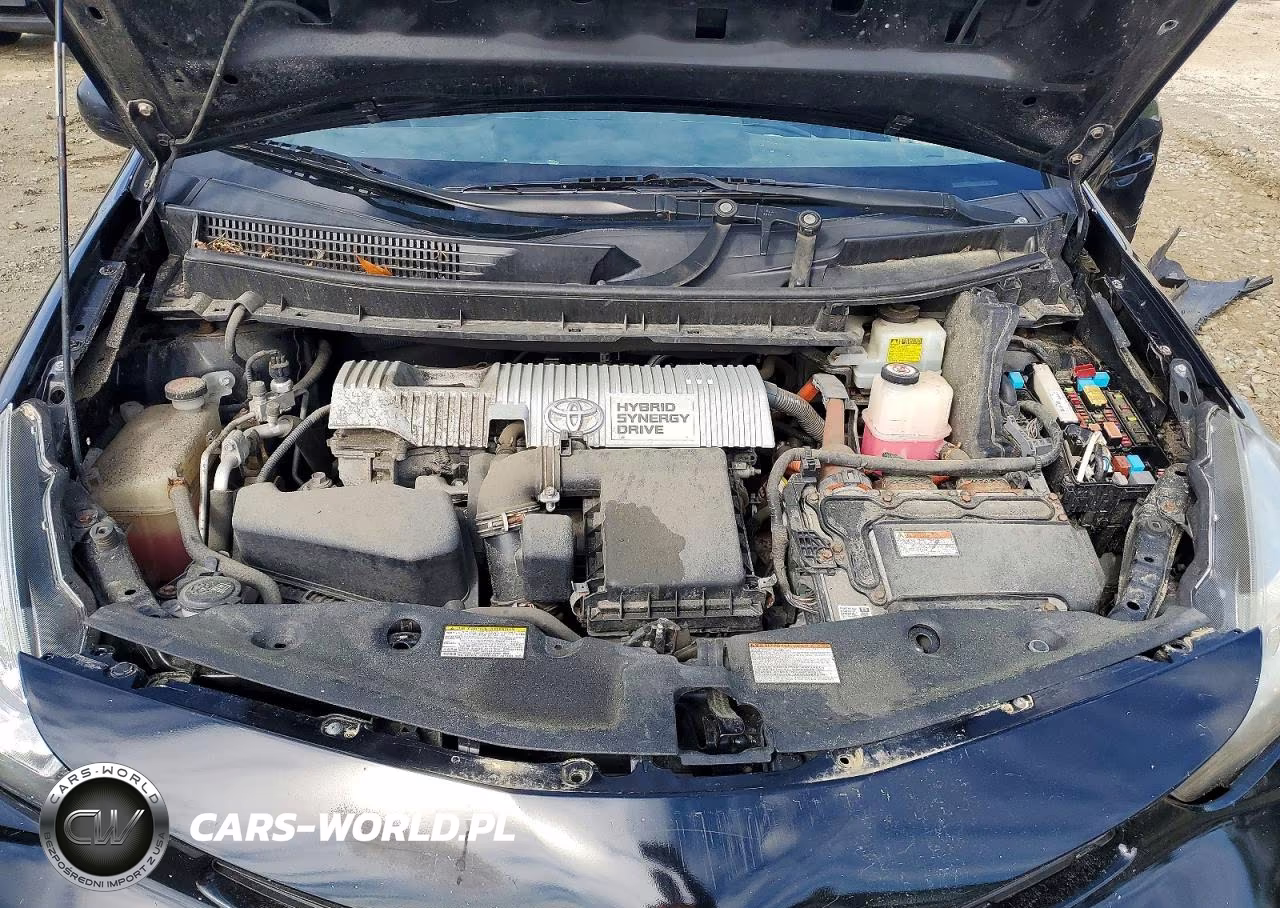 2017 Toyota Prius V Two VIN:JTDZN3EU5HJ059914 - 11