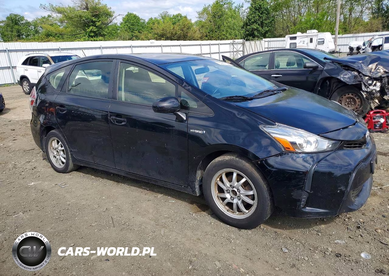 2017 Toyota Prius V Two VIN:JTDZN3EU5HJ059914 - 4