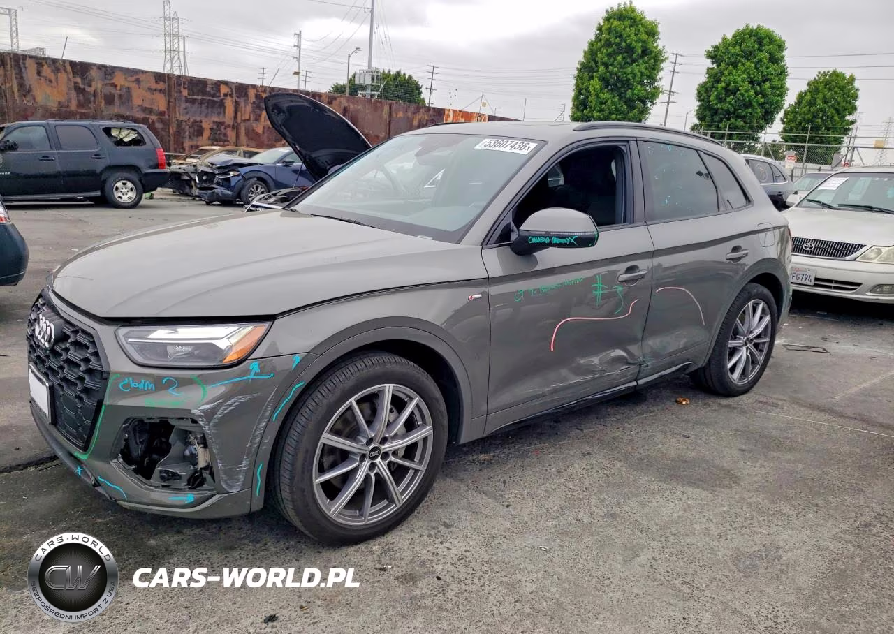 2023 Audi Q5 E Premium Plus 55 – zdjęcie 1 z 12