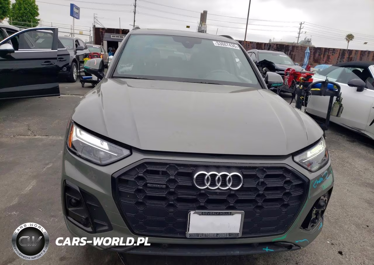 2023 Audi Q5 E Premium Plus 55 VIN:WA1E2AFY9P2022042 - 5