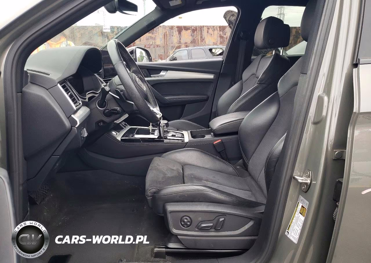 2023 Audi Q5 E Premium Plus 55 VIN:WA1E2AFY9P2022042 - 7