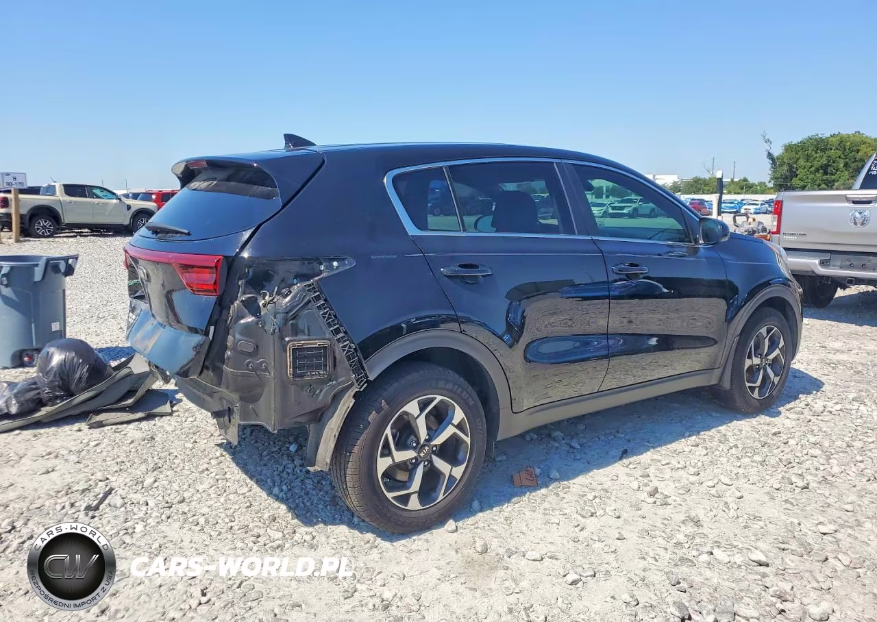2022 Kia Sportage Lx VIN:KNDPM3AC1N7028174 - 3