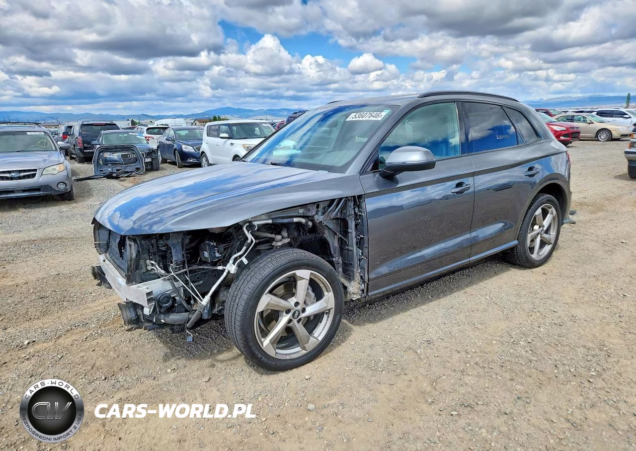 2020 Audi Q5 Titanium Premium Plus