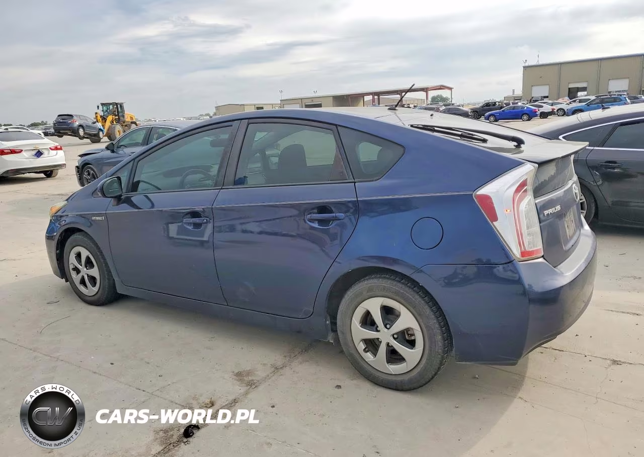 2014 Toyota Prius Two VIN:JTDKN3DU1E1736696 - 2