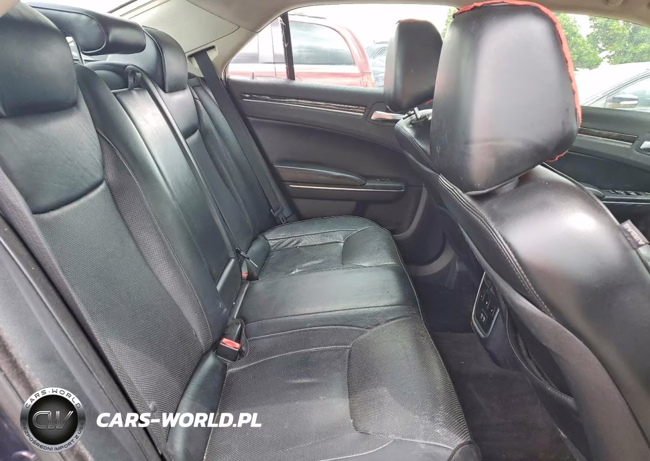 2017 Chrysler 300C VIN:2C3CCAEG1HH552117 - 10